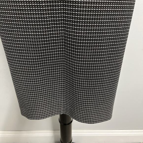 The Limited Collection Skirt size 6 Black White Dots Straight Pencil Knee Career - Picture 4 of 7